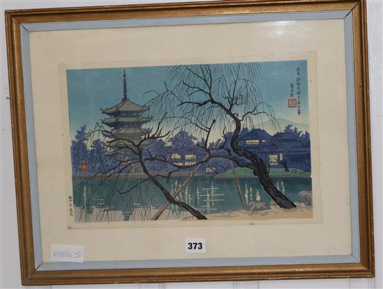 A Japanese woodblock print 25 x 38cm.